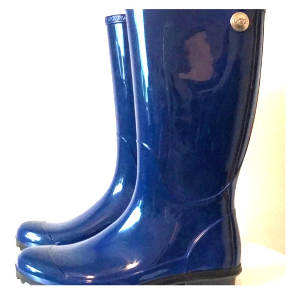 Ugg rain boots